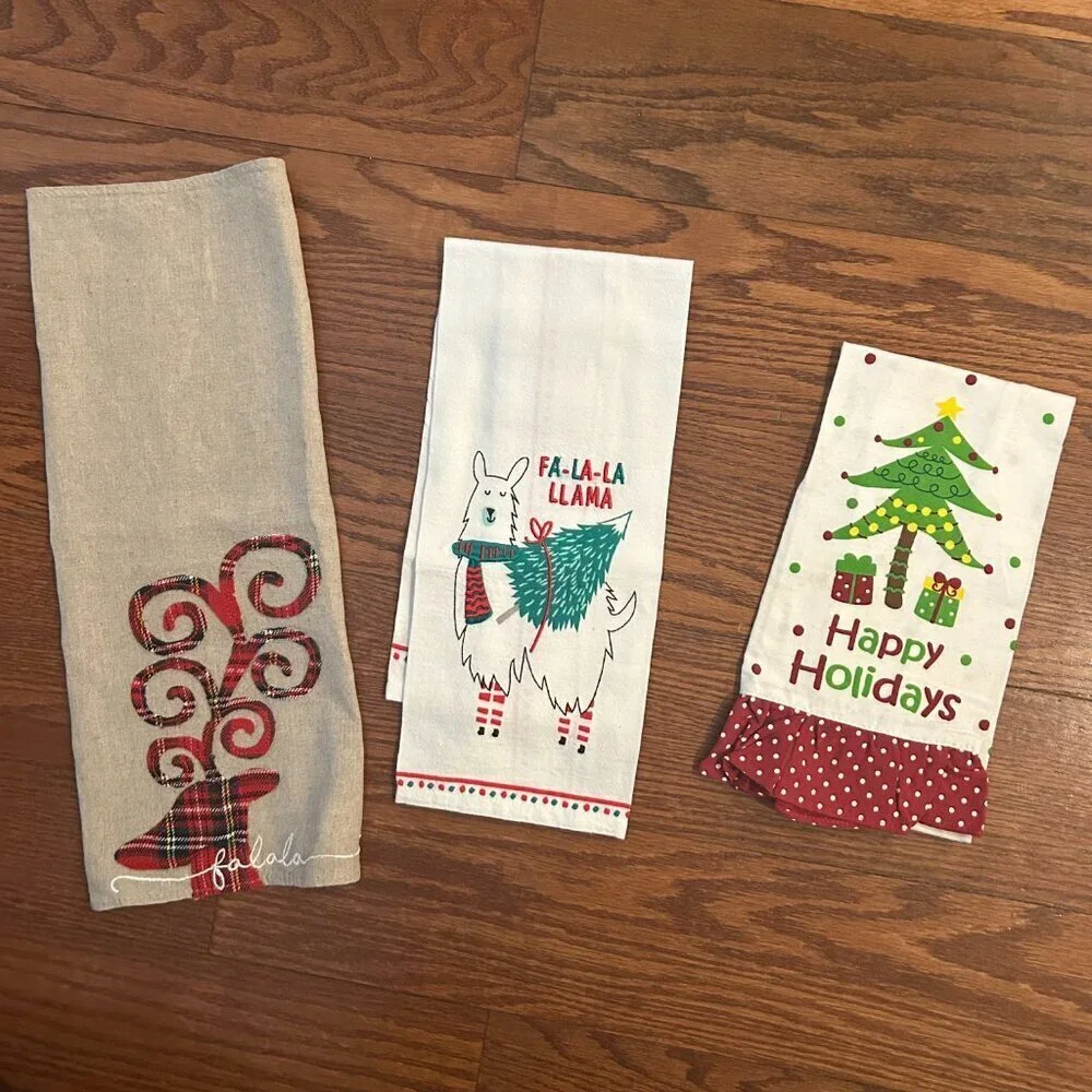 Christmas Holiday Tea Towels Set of 3 Christmas Decor Holiday Cooking Set of 3